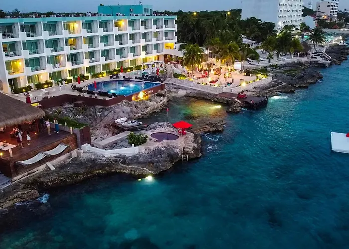 Hotel B