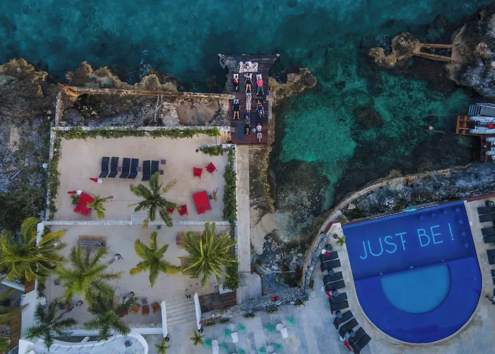 B Cozumel